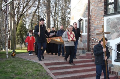 Поставлення плащаниці у Гіжицьку 2015_3