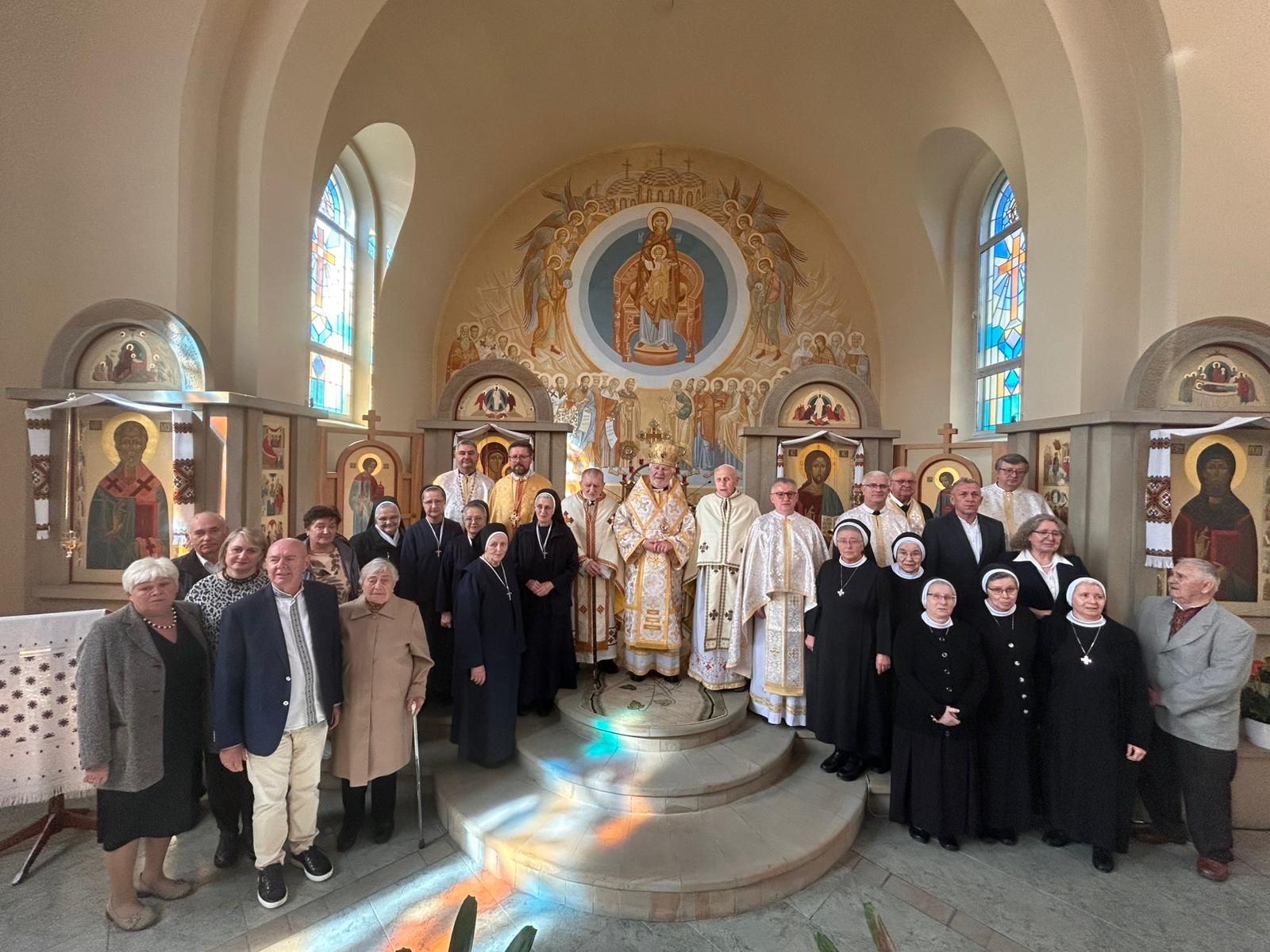 У Перемишлі відзначили золотий ювілей священства отців Ореста та Мирослава Підлипчаків ЧСВВ-фото